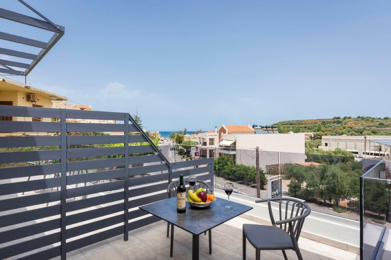 Aequor Luxury Rooms & Apartments Kato Daratso Bagian luar foto