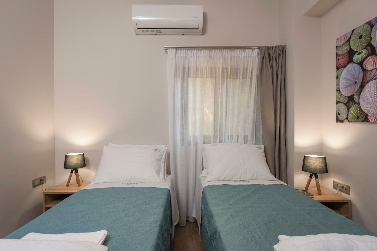 Aequor Luxury Rooms & Apartments Kato Daratso Bagian luar foto